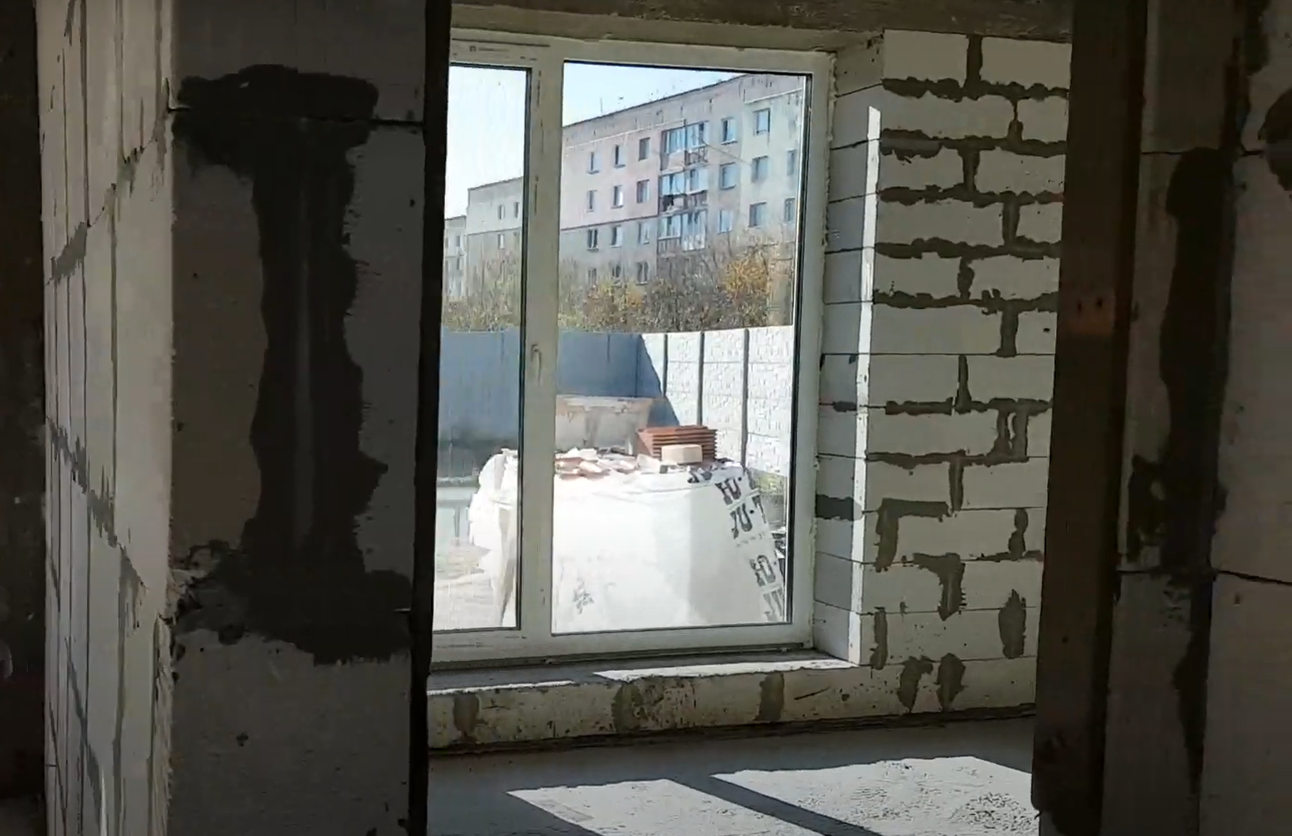https://kirov.delaem-okna.ru/storage/app/uploads/public/63f/452/4fd/63f4524fd9ac6103307437.png