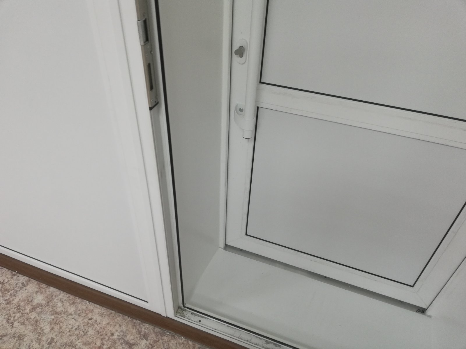 https://kirov.delaem-okna.ru/storage/app/uploads/public/63f/486/32e/63f48632e5eac214401767.jpg