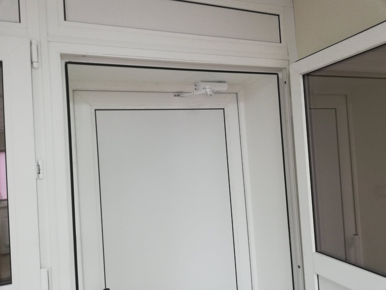 https://kirov.delaem-okna.ru/storage/app/uploads/public/63f/486/32e/63f48632e9c08666923037.jpg